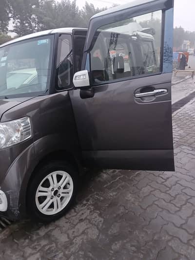 Honda N Box Especial Edition Turbo