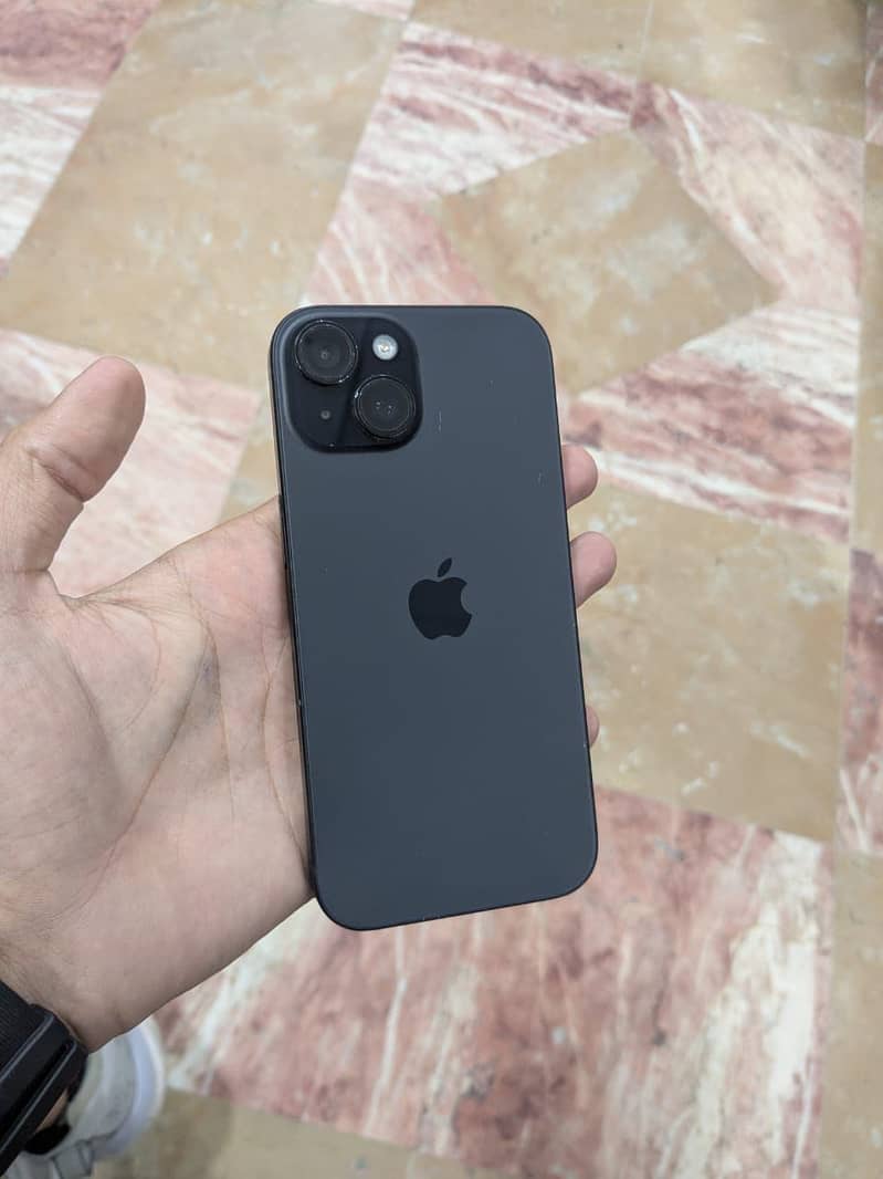 iPhone 15 0