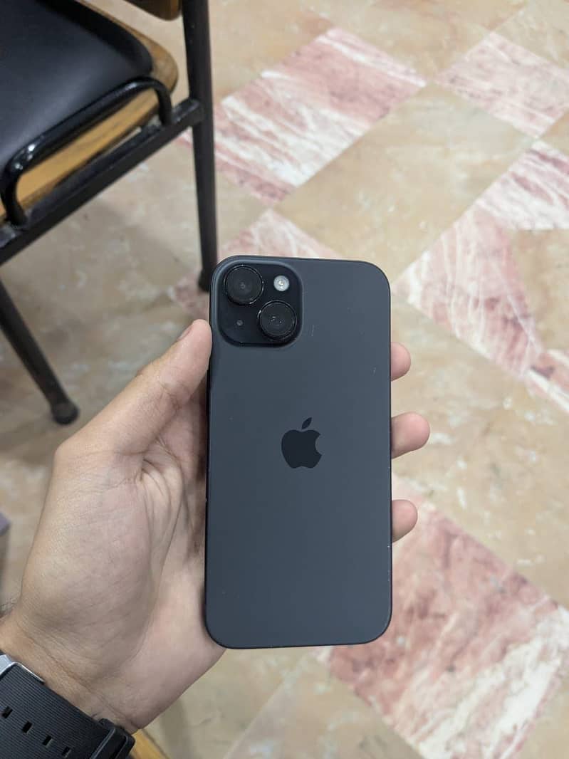 iPhone 15 1