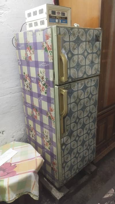 Dawlance fridge for sale