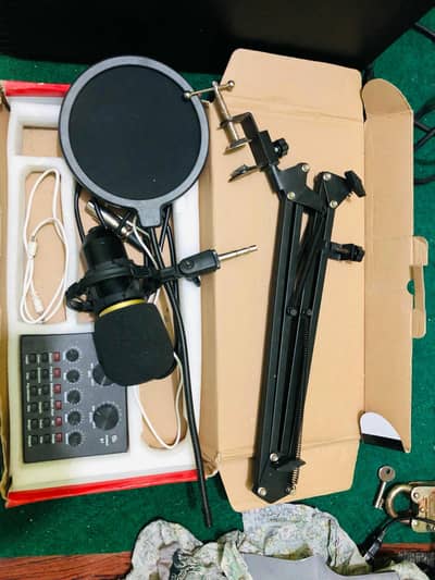 Best and Good quality mic with most reasonable price in sialkot