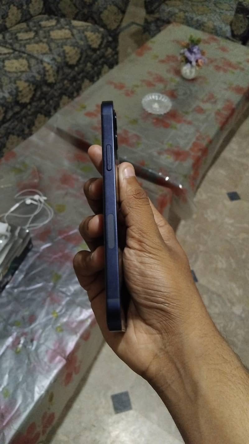 iphone 12 2