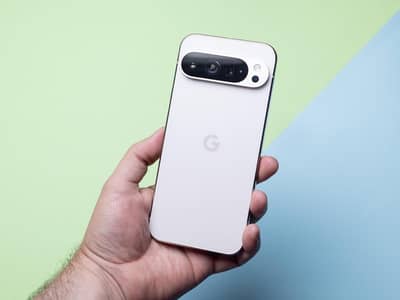 Google Pixel 9 White & Gold