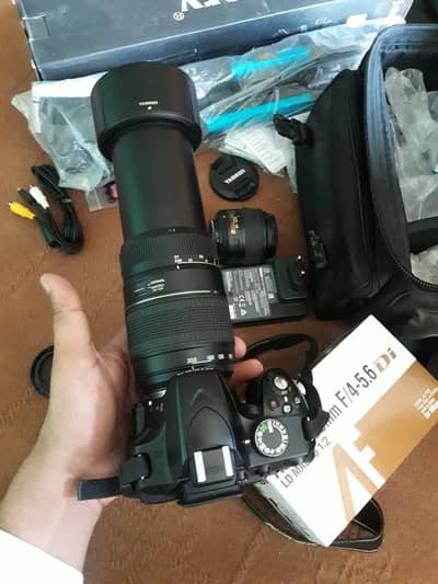 Nikon D3200 camera new condition good shooting working urgently Sale