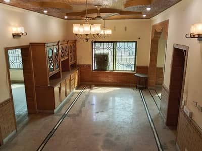 5 Bedrooms &Amp; 5 Bathrooms 2DD 2Tv Lounge 2 Kitchen