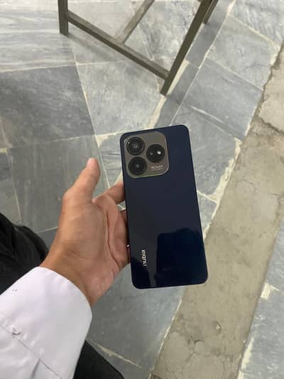 Nubia V60 PTA approved 6+10Gb 256Gb Box and charger available