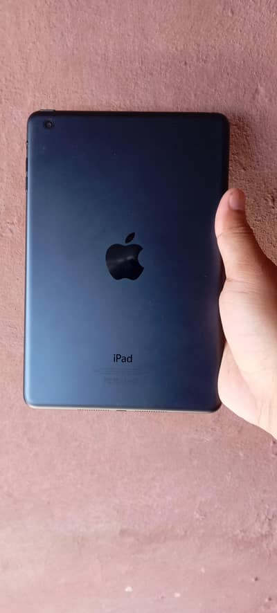 Original Apple iPad Mini 1st Generation (16GB Wi-Fi) for sale