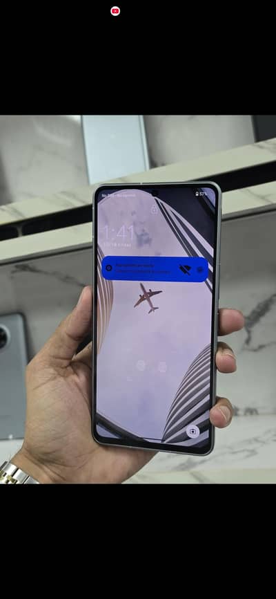 Sharp Aquos R7