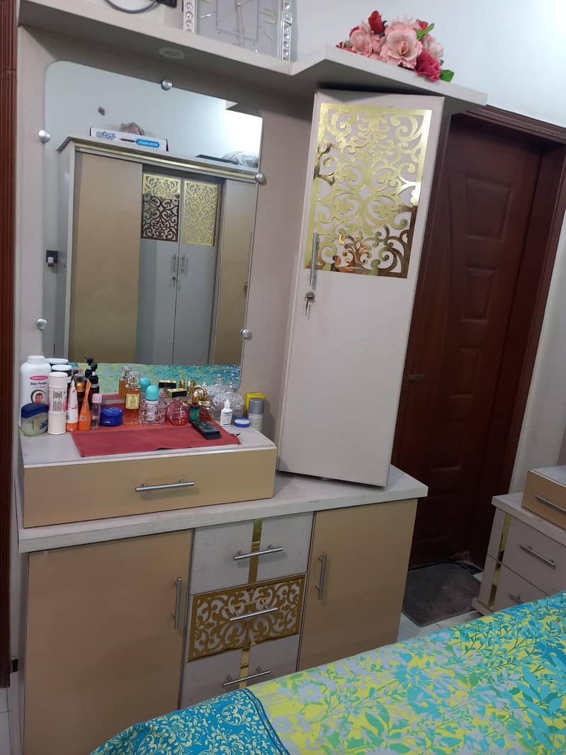 badroom set 5