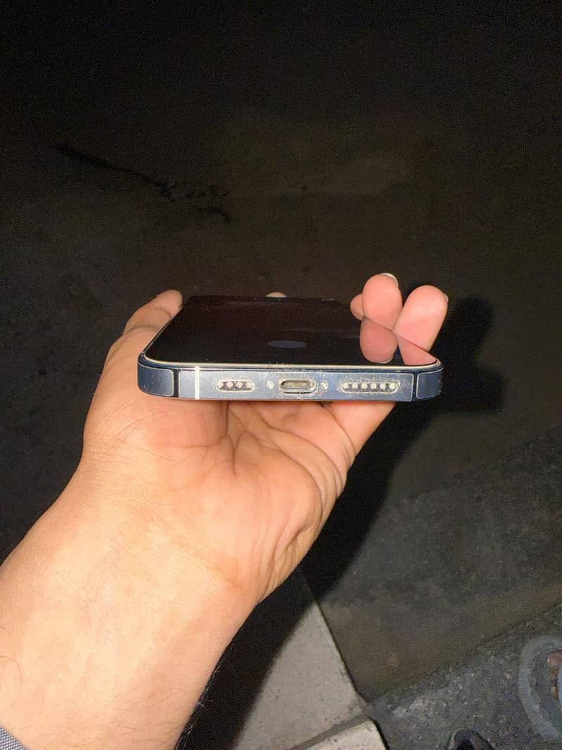 iPhone 14pro max 1