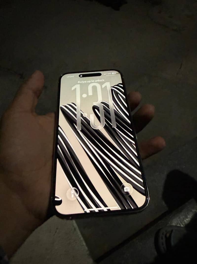 iPhone 14pro max 5