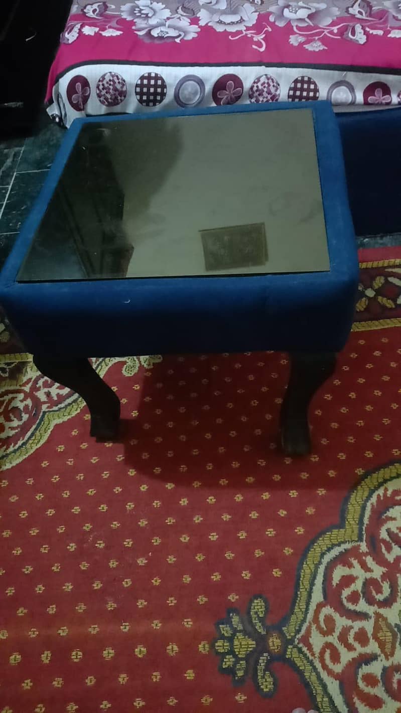 coffee table 0