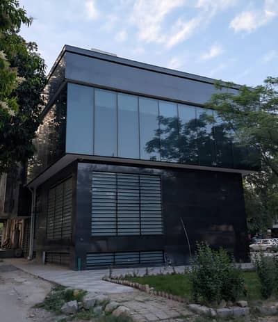 Mordern Corporate Plaza For Rent