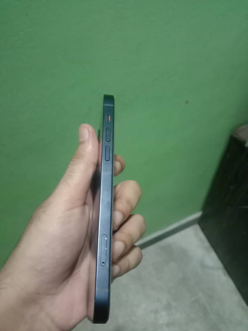iphone 12 3