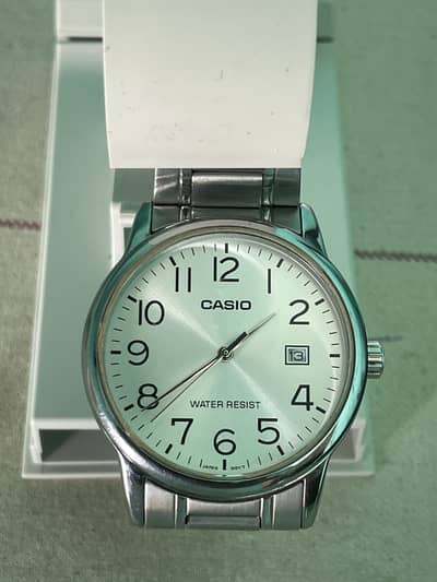 Original Casio MTP-V002d with box