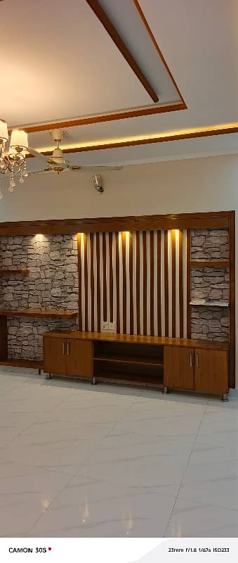 30/60 House Available For Sale in G13 Rent value 2 Lakh