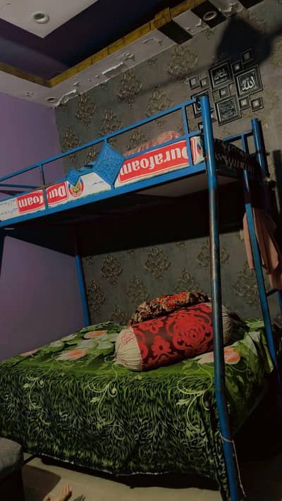 kid's bed dubrl story