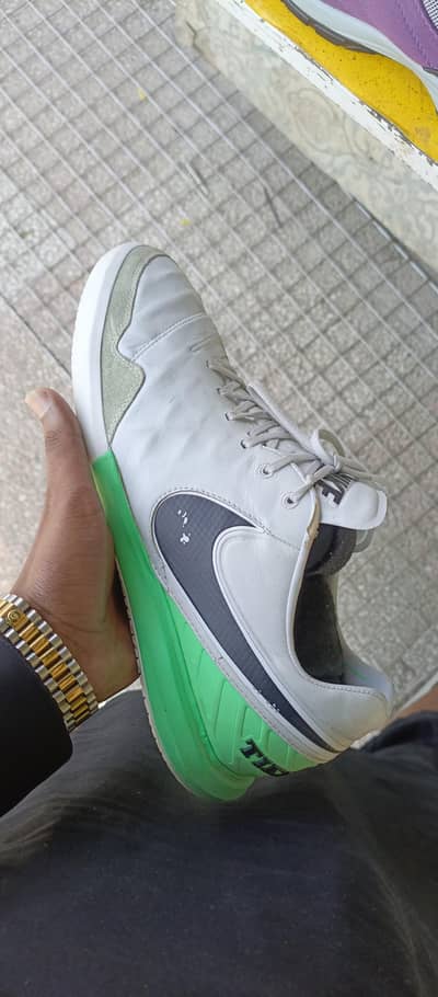 nike tiempo X proximo ic sneakers