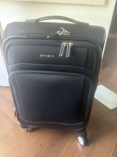 Samsonite 20” Xpression Softside Spinner Suitcase