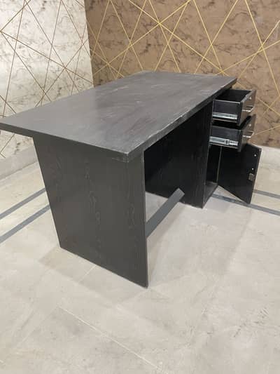 3 Office wooden tabeles of same size,