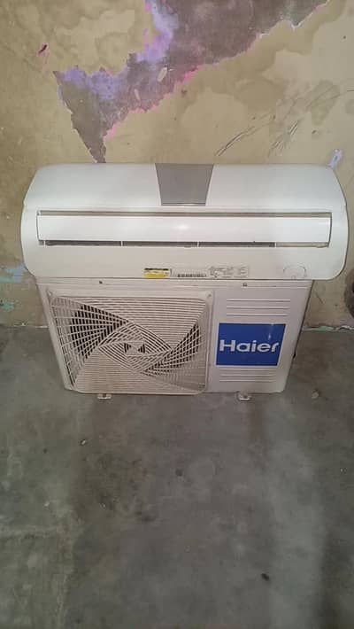 1 ton split Ac