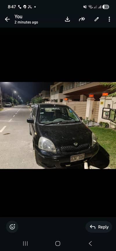 Vitz 2003/8