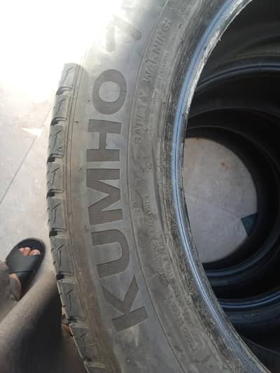 size . 225/55r/18 98h kumho brand for sale