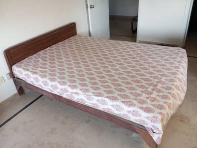 BED FOR SALE.