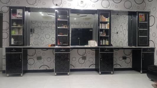 Luxury Salon Cabinet