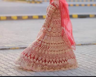 wedding dress