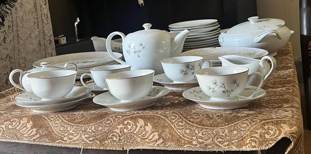 Dinner set 2