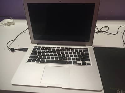 Apple MacBook Air 2014 with Graphic Card 8Gb ram Mint Condition