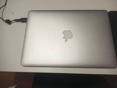 Apple MacBook Air 2014 with Graphic Card 8Gb ram Mint Condition