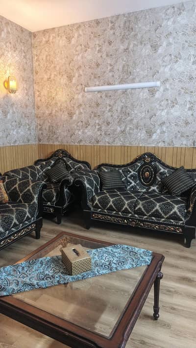 black color sofa set
