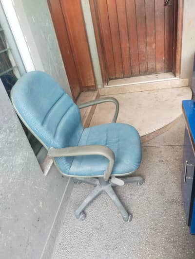 office Staff 4 Chairs For Sale