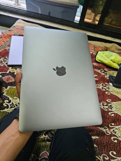 Apple MacBook Pro 2019 Core i7 Touchbar