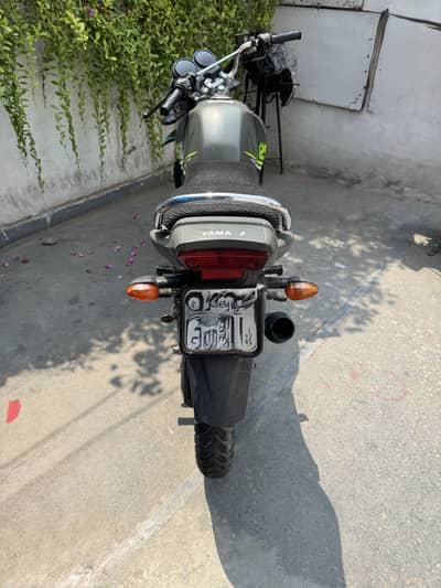 Yamaha 125G