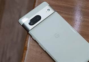 Google Pixel 8 1