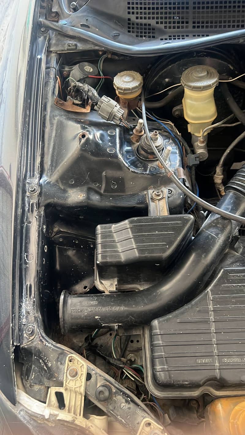 Honda Civic EXI 1996 model with good engine 2