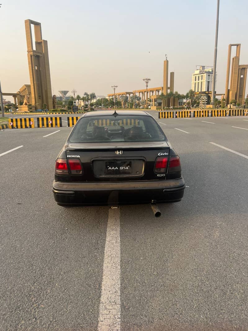 Honda Civic EXI 1996 model with good engine 6