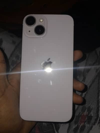Apple iPhone 13