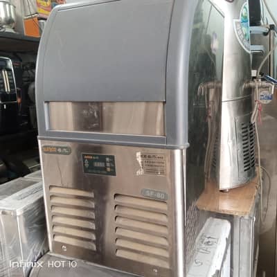 ice cube  machine/ice /ice maker/ice carsher