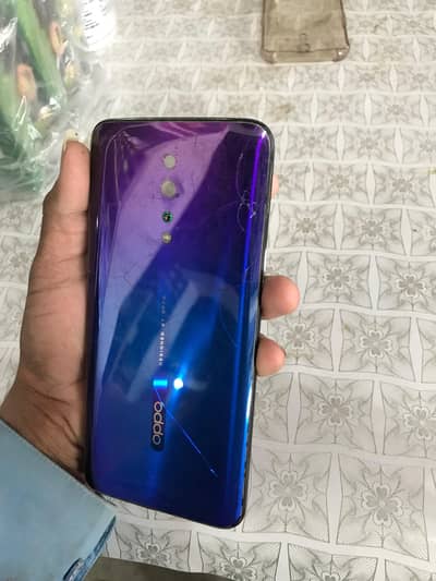 oppo Reno z ismein koi masla Nahin hai sirf iske touch mein yah line a