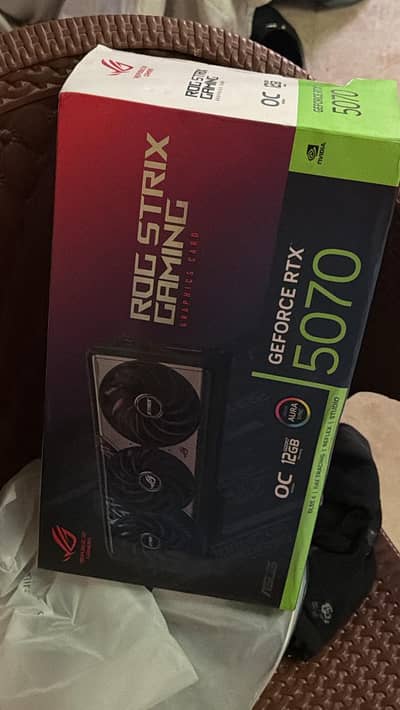 ASUS ROG RTX STRIX 5070 - Brand New