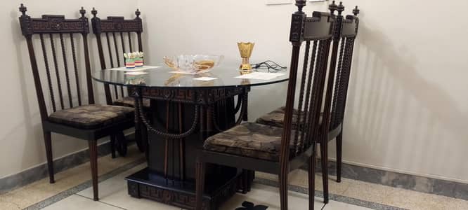 Dining Table with 4 chairs  chanuti furniture
