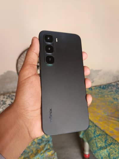 Infinix Hot 60 pro Ram 8+8 Rom 128 new mobile