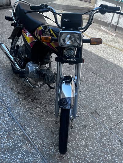 Brand-new Bike only 2100km chali hai
