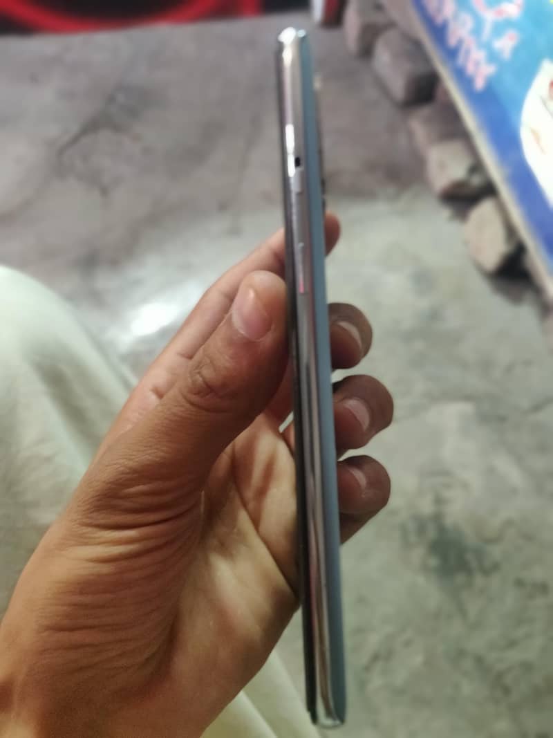 OnePlus 8t 1