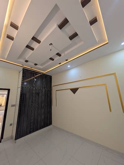 6 MARLA BRAND NEW 1.5 STOREY HOUSE FOR SALE IN HIGH COURT PHASE 2 BLOCK D COLLEGE ROAD LAHORE