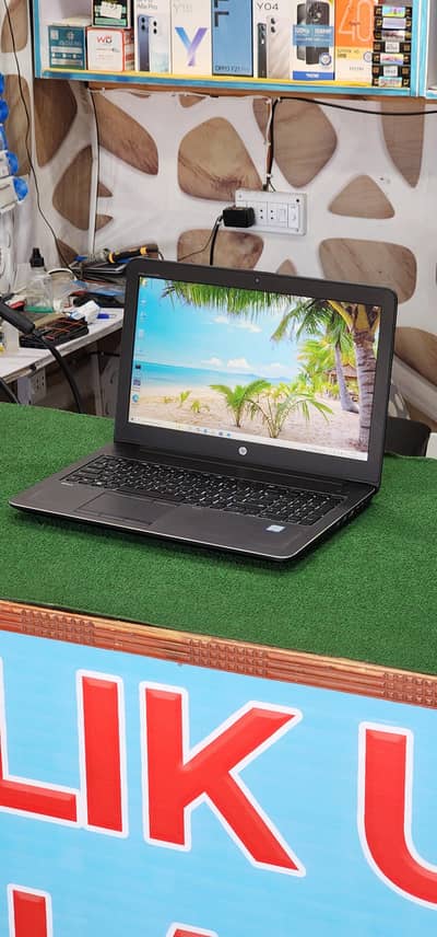 hp zbook g3 Core i7 6th gen HQ 8gb ram 256gb 2gb graphics card